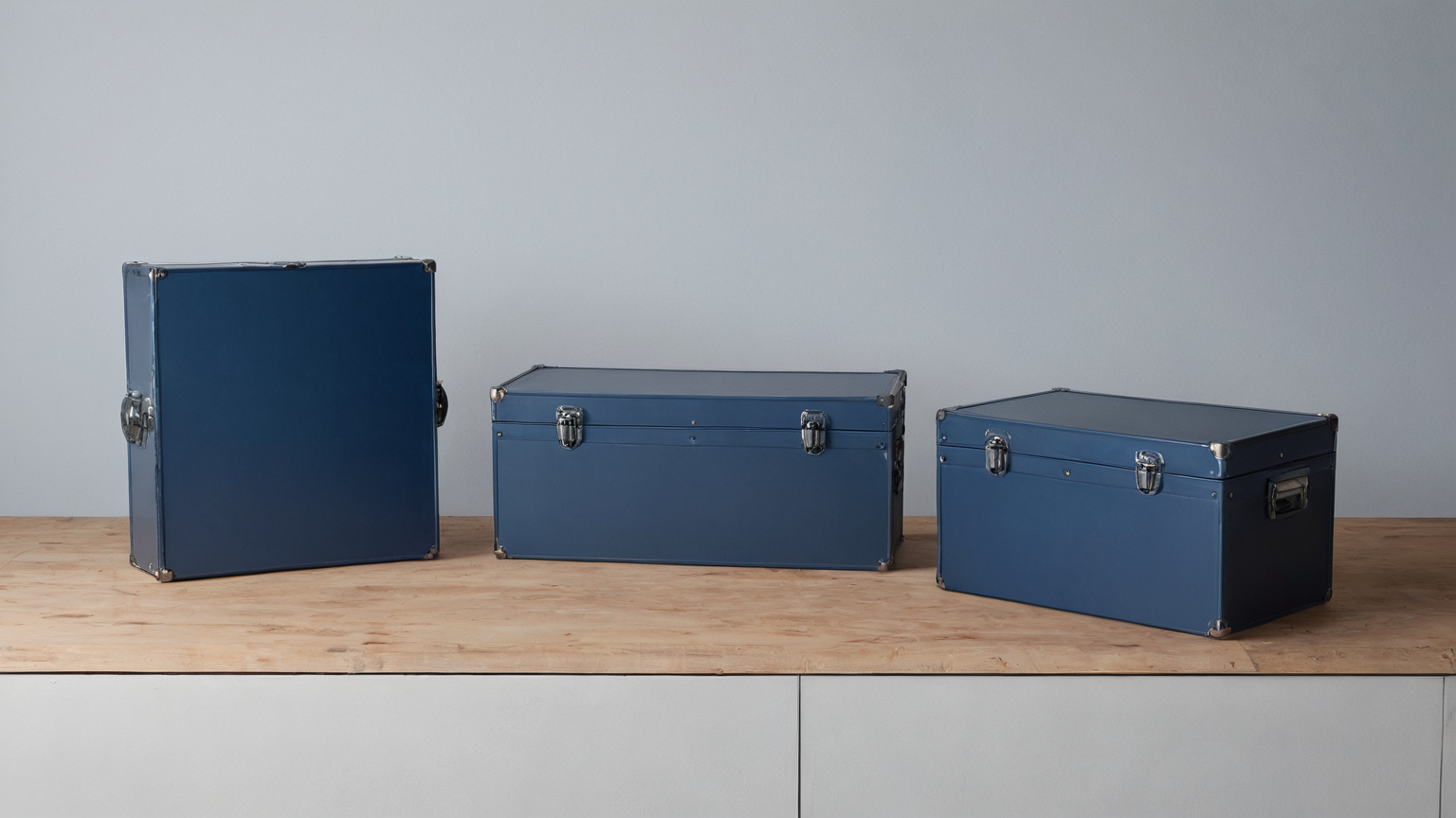 Protected custody containers for pension rollover checkpoints